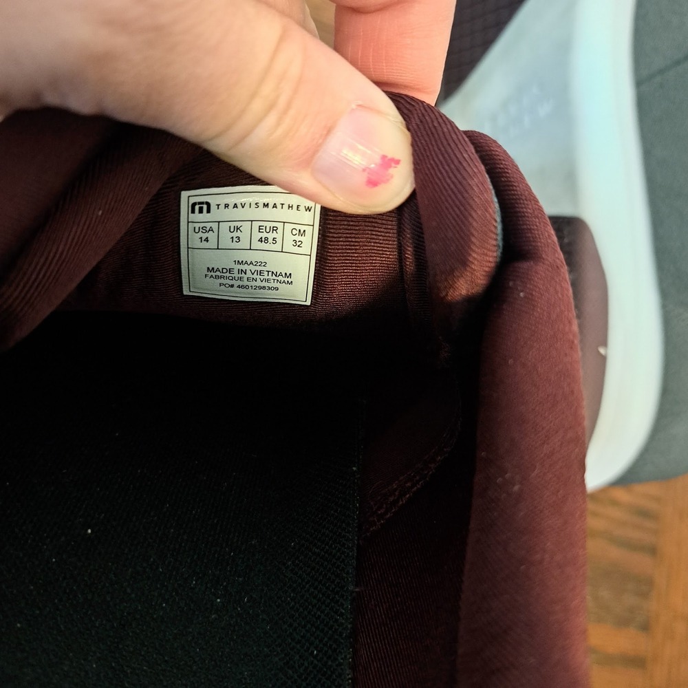 TravisMathew The Daily Knit Grey Burgundy Sneakers 1MAA222 Mens 14 - Picture 11 of 11